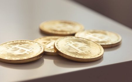 Strategi Michael Saylor Borong 2932 Bitcoin di Tengah Penurunan Pasar