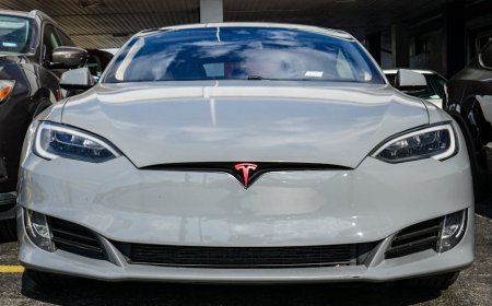 Tesla Model S Mengubah Industri Otomotif Dunia