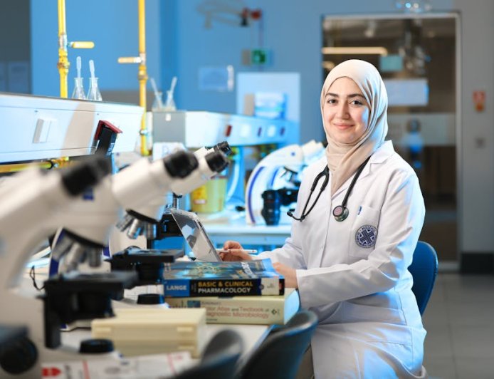 Membongkar Mitos Kesehatan dari Pusat Riset Kedokteran UI