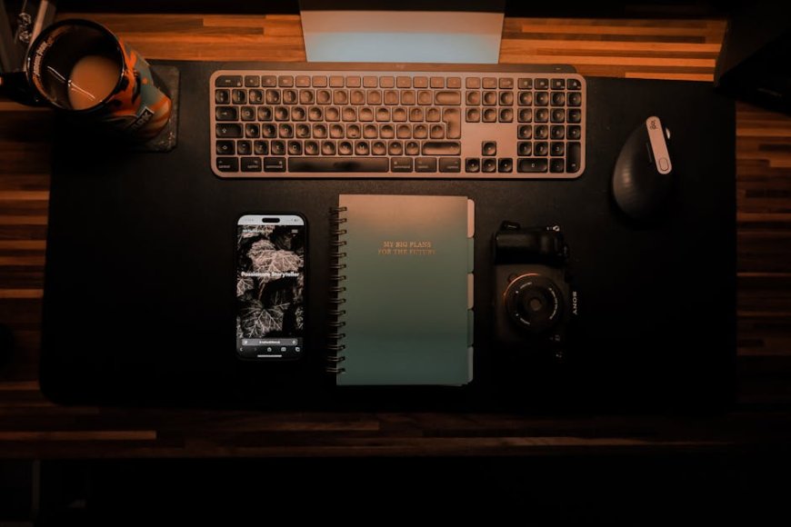 Ponsel Lipat atau Kamera Flagship Pilihan Gadget Premium 2025