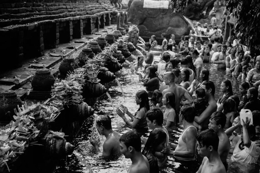 Understanding Indonesia’s Tourist Codes and Cultural Etiquette