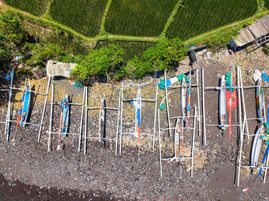 Rekomendasi Destinasi Indonesia Selain Bali untuk Liburan April