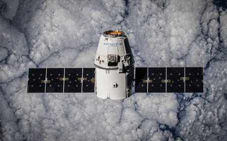 SpaceX Ajukan Izin Data Center Satelit Tenaga Surya untuk AI