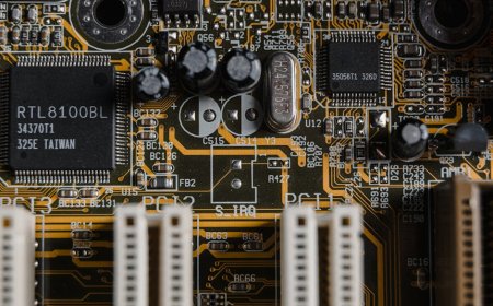 Harga Chip Melonjak Hampir Dua Kali Lipat Awal Tahun Ini