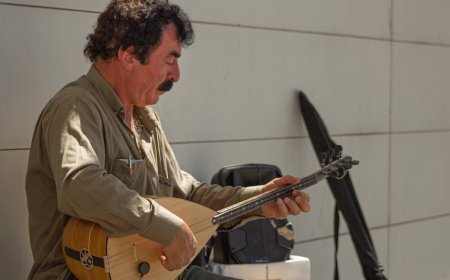 Fakta Menarik Bermain Alat Musik untuk Kesehatan Otak