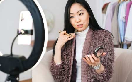 Mengapa Blogger Ibu Kiri Jarang Muncul di Media Sosial