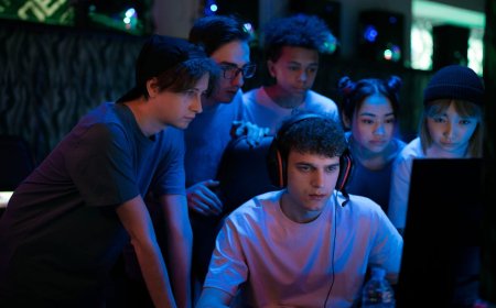 Genre Game Coming-of-Age Baru Tampilkan Fenomena Millennial Cringe