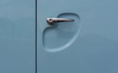 China Larang Handle Pintu Mobil Tersembunyi Demi Keamanan EV