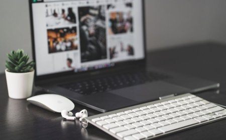 MacBook Pro M5 Siap Rilis Segera Ini Spesifikasi dan Dampaknya