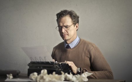 Kerja Jurnalistik Tak Boleh Sepenuhnya Mengandalkan AI Menurut Meutya Hafid