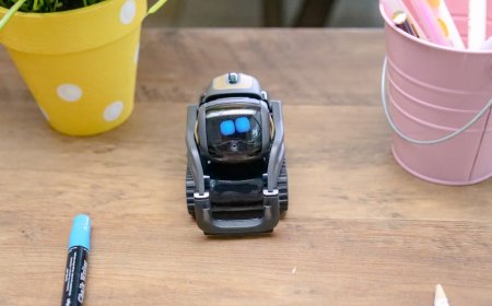 AI Mengubah Dunia Kerja! Kisah Pekerja Kerah Putih Beralih Profesi