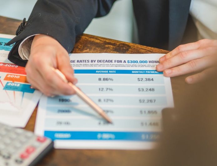 Dampak Kebijakan Suku Bunga Fed Terbaru bagi Investor Indonesia