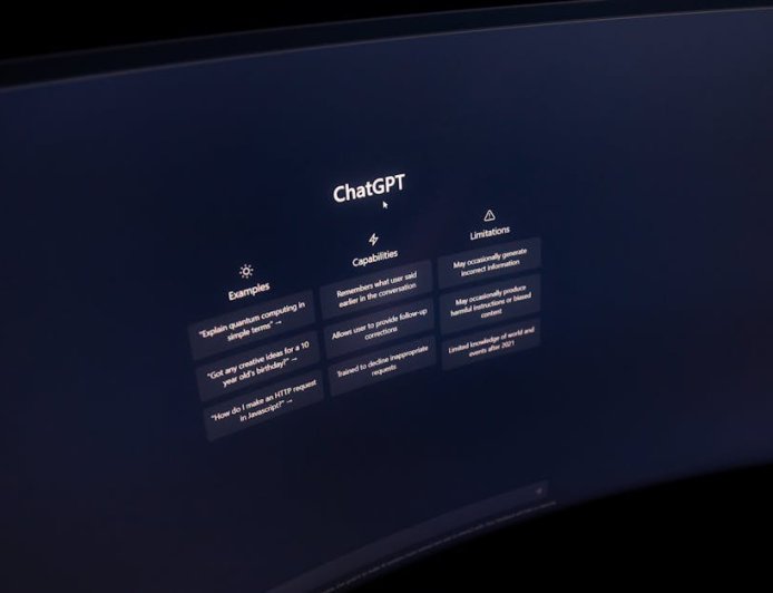 Mengenal Moltbook Jaringan Sosial Unik untuk AI Saja