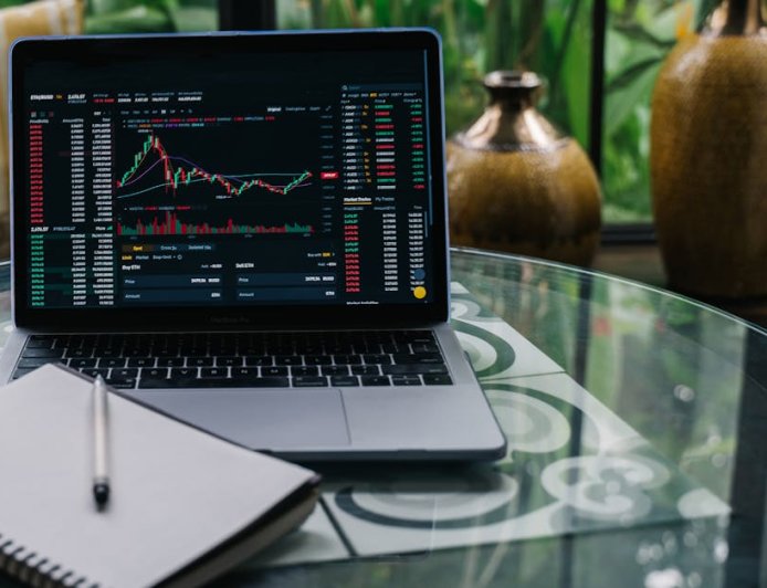 Cara Retail Investor Memahami Crash Kripto dan Tips Bertahan