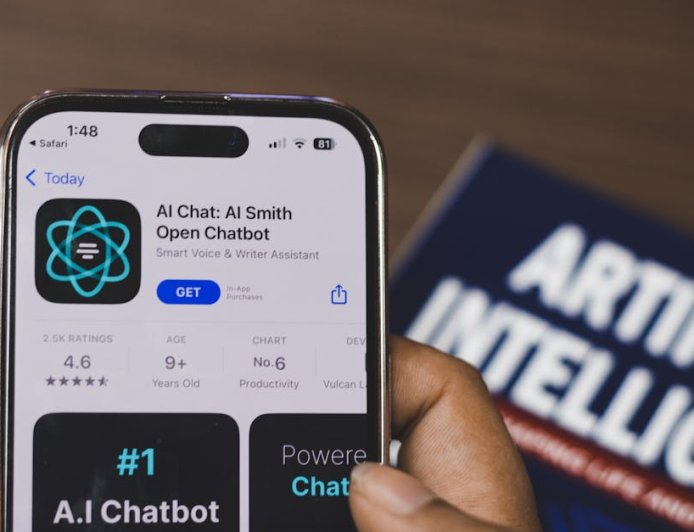 Apple Buka CarPlay untuk ChatGPT Gemini dan Asisten AI Lainnya