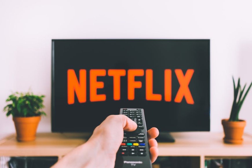 Daftar Film Baru di Netflix Februari 2026 yang Wajib Ditonton