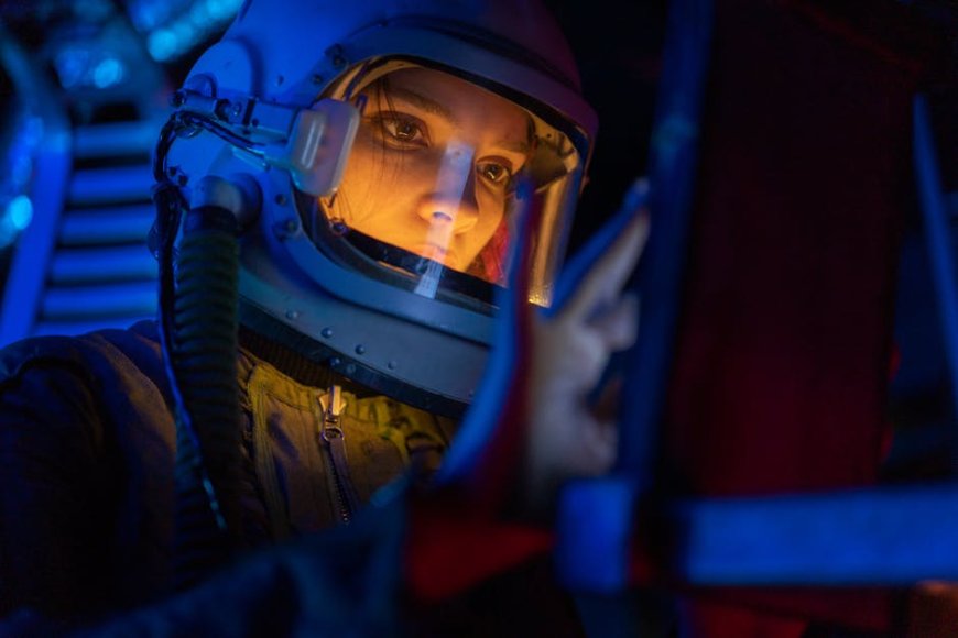 Terbukti! Helm LED CurrentBody Tumbuhkan Rambut Baru di Tahun 2026