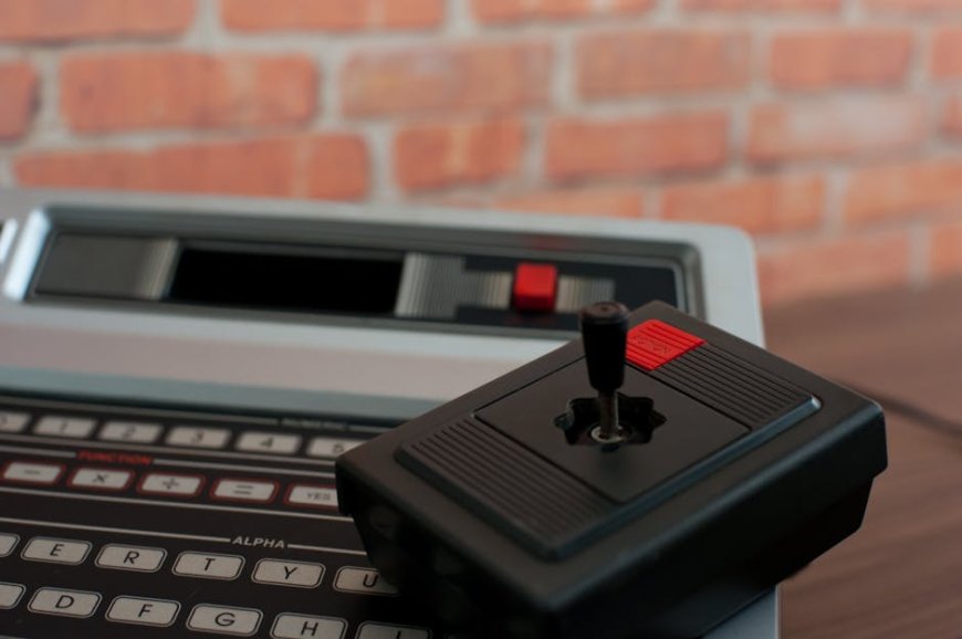 QuickShot II Joystick: Mengulas Nostalgia Gaming 80-an yang Memukau