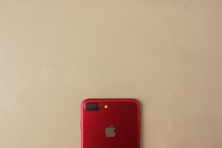 Mengejutkan! Detail Layar Lipat iPhone Super Tipis Bocor, Siap Ubah Pengalaman Pengguna