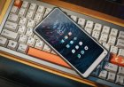 Smartphone Android QWERTY fisik Titan 2 Meluncur di Kickstarter