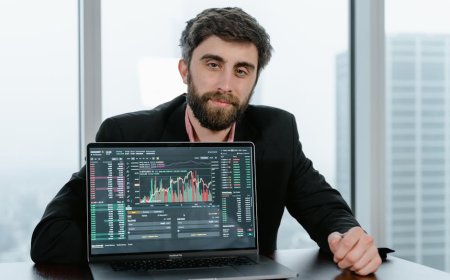 Saham SMFC Anjlok Akibat Paparan Risiko MFS Apa Artinya Bagi Investor