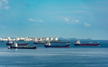 Jepang Pertimbangkan Pembelian Minyak Rusia Setelah AS Beri Kelonggaran