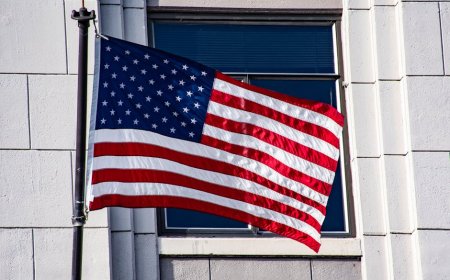 FCC AS Siap Percepat Proses Tinjauan Lisensi Siaran Televisi