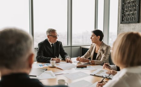 Membedah Pembiayaan Swasta Blackstone untuk Merger Pharma Bernilai Miliar Dolar