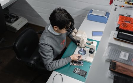 Amanah Cell Solusi Andalan Service HP Terbaru di Makassar Gowa