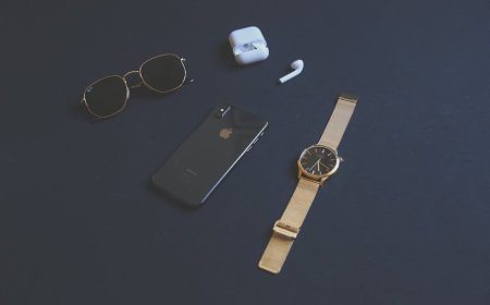 Dreame Rilis Smartphone Emas dengan Kamera Modular Nirkabel Revolusioner