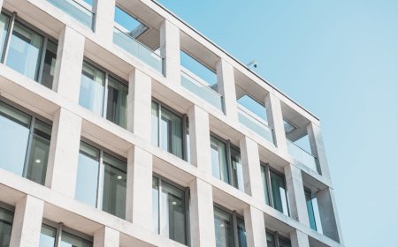 Palantir Gugat Majalah Swiss Wav Media Kecil Jadi Target Hukum