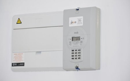 Pajak Listrik Turun Subsidi Harga Hadapi Guncangan Iran