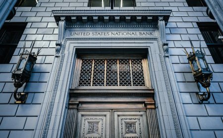 Bonus Bankir China Dipangkas 30 Persen Dampaknya ke Industri Keuangan