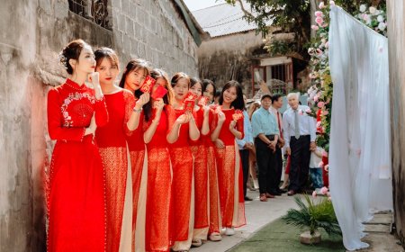 Dude Harlino Bahas Anggaran THR untuk Pekerja