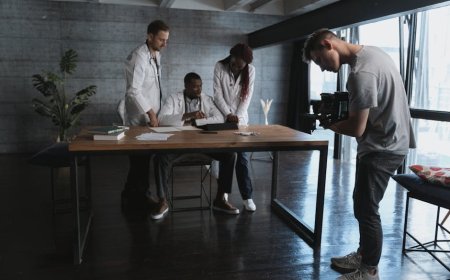 Film Dokumenter AI Ungkap Pandangan Sam Altman dan Dario Amodei