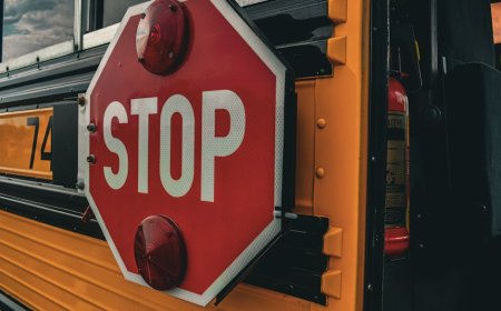 Waymo Gagal Total Hentikan Bus Sekolah di Austin, Pelatihan Sia-sia