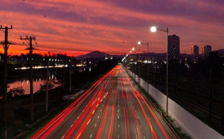 Porsche Cayenne Electric 2026 SUV Elektrik Paling Mampu dan Paling Kencang