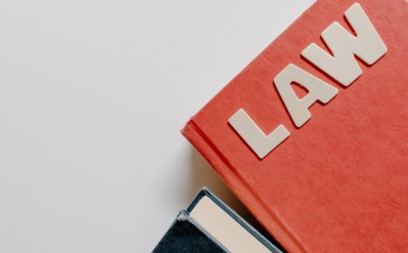 UNAS Bedah Buku Hak Menguasai Negara Agraria Ketimpangan Tanah