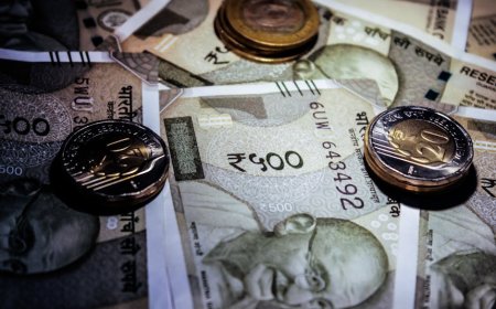 RBI Ketatkan Batas FX Dampak ke Rupee dan Imbal Hasil Obligasi