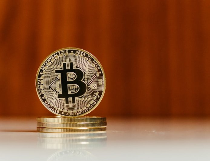Tips Cerdas Berinvestasi Saham Crypto Saat Pasar Bergejolak