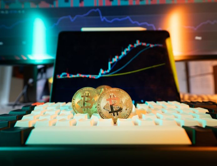 Harga Bitcoin Dekati Rekor Baru Usai Inflasi AS Dorong Pasar Crypto