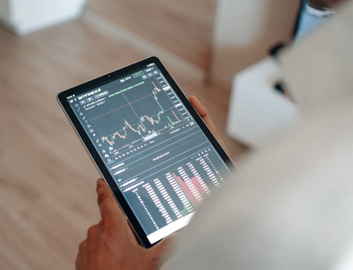Tanda Awal Pembalikan Tren Bitcoin Setelah Menahan Support Kuat