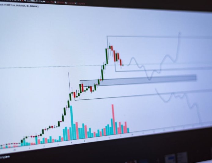 Tips Praktis Menghadapi Risiko Long Squeeze Saat Harga Ethereum Turun