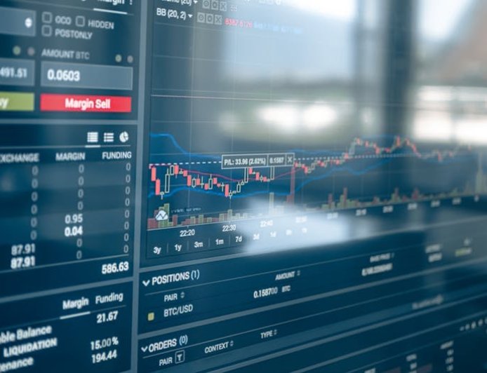 Crypto dan Saham Turun Saat Minyak Bergejolak Iran Trump