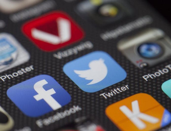 Brussels Selidiki Snapchat Demi Keselamatan Anak Apa Dampaknya