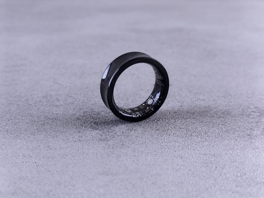 Ultrahuman Luncurkan Smart Ring Baterai Tahan 15 Hari