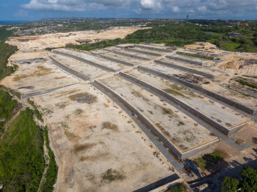 Pariwisata dan Investasi Pacu Ekonomi Bali Tumbuh 6,2 Persen pada 2026