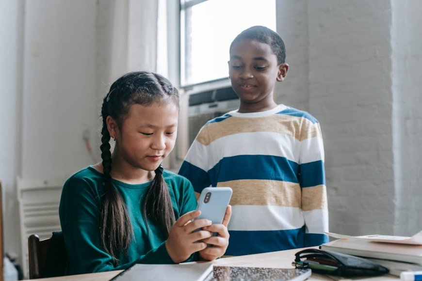 Mengupas Keamanan Anak di Facebook dan Instagram Era Meta