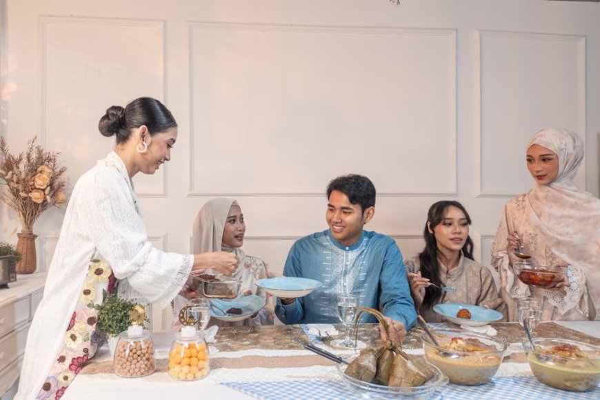 Halalbihalal Tradisi Idulfitri Khas Indonesia Lahir dari Konflik Politik