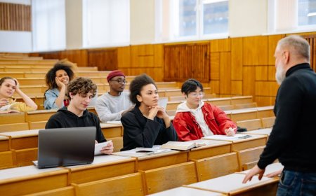 Pidato Powell di Harvard dan Dampaknya ke Suku Bunga Global